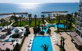 Sandy Beach Hotel&Spa